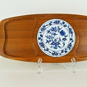 Blue Danube Blue Onion Cheese Board Teak Wood Tray